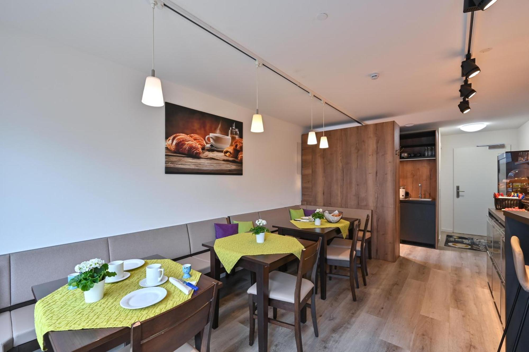 Hotel Gaestehaus Stock Zimmer Teekaennle Friedrichshafen Luaran gambar